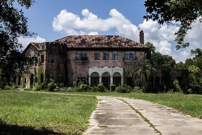 The Howey Mansion, Howey-in-the-Hills